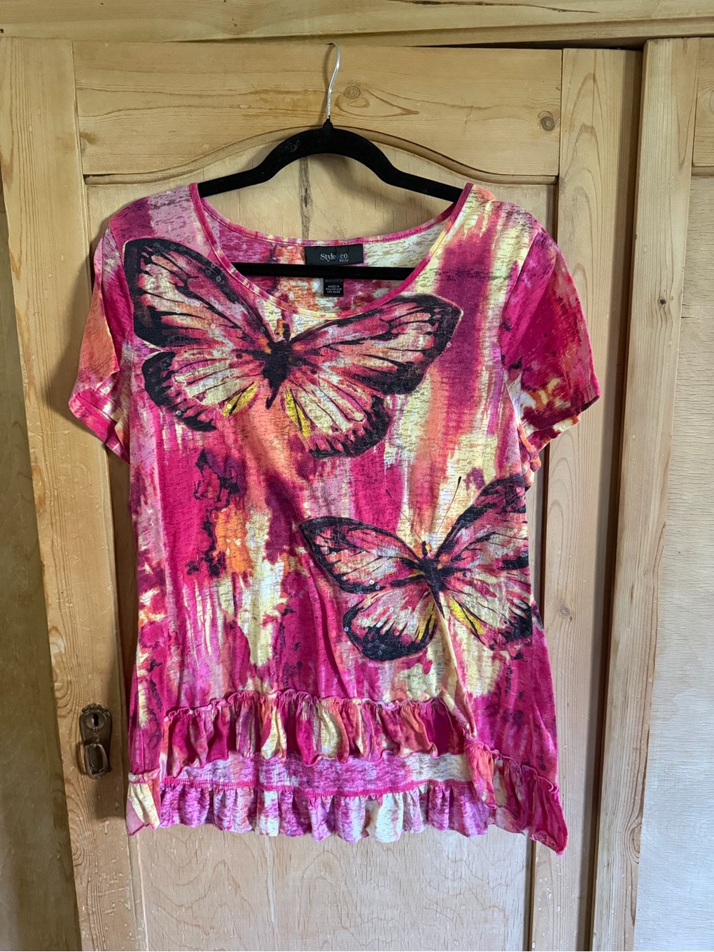 Style & Co. Hot Pink & Cream Butterfly Ruffle-Hem Tee